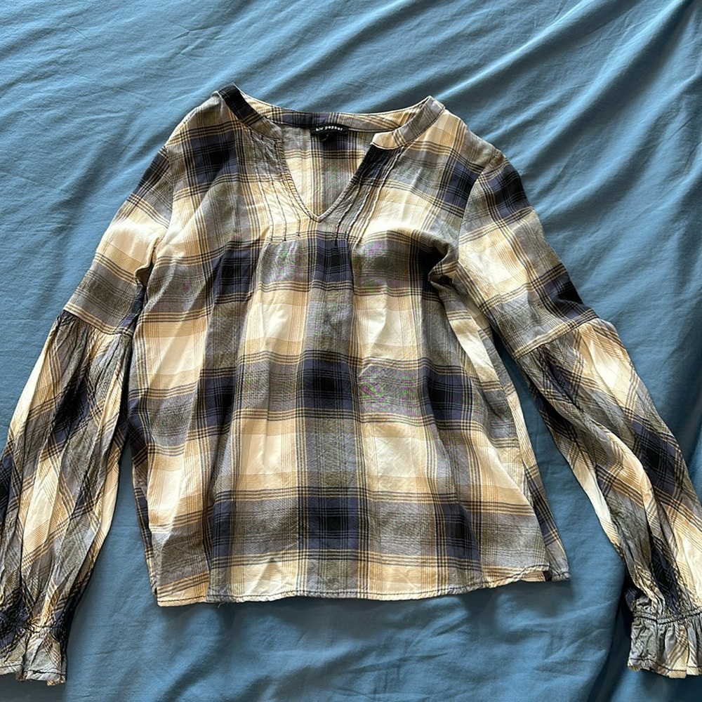 Blu pepper small cute shirt